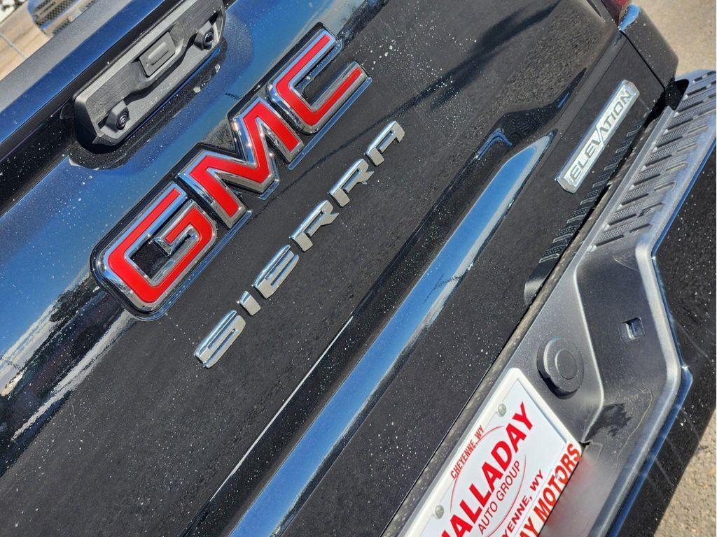 new 2025 GMC Sierra 1500 car, priced at $66,275