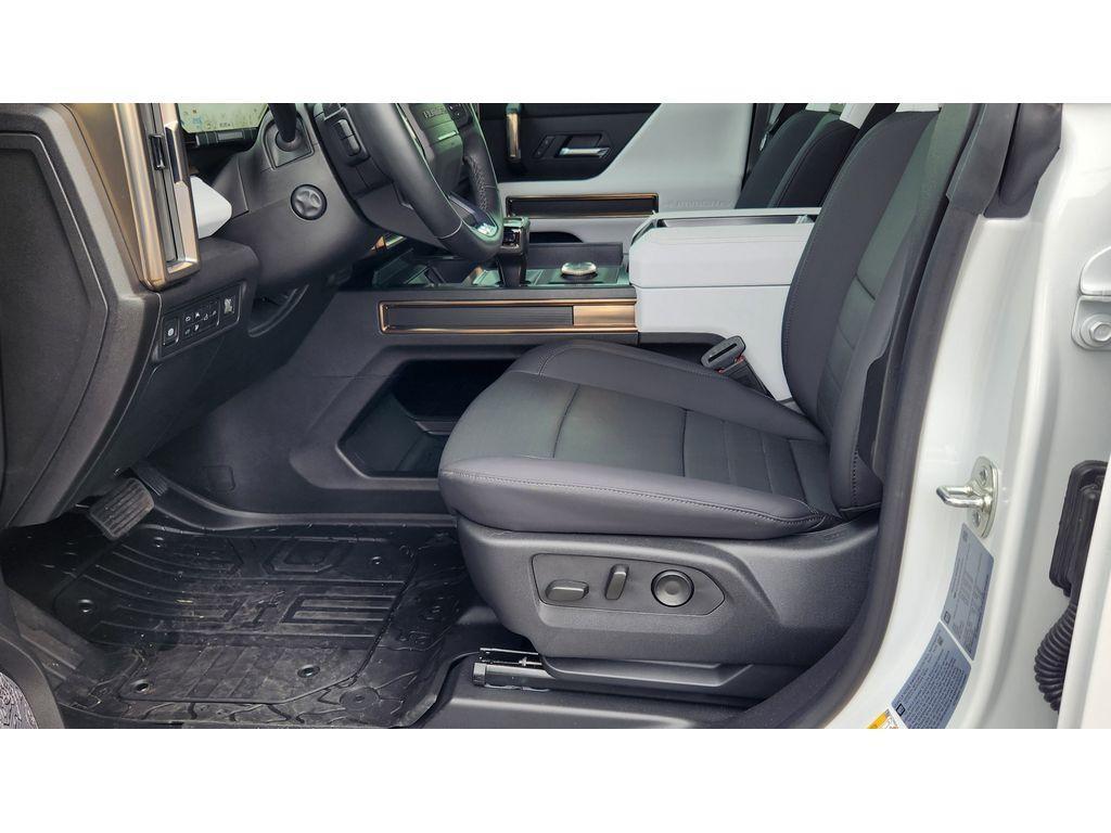 new 2025 GMC HUMMER EV Pickup car, priced at $114,571