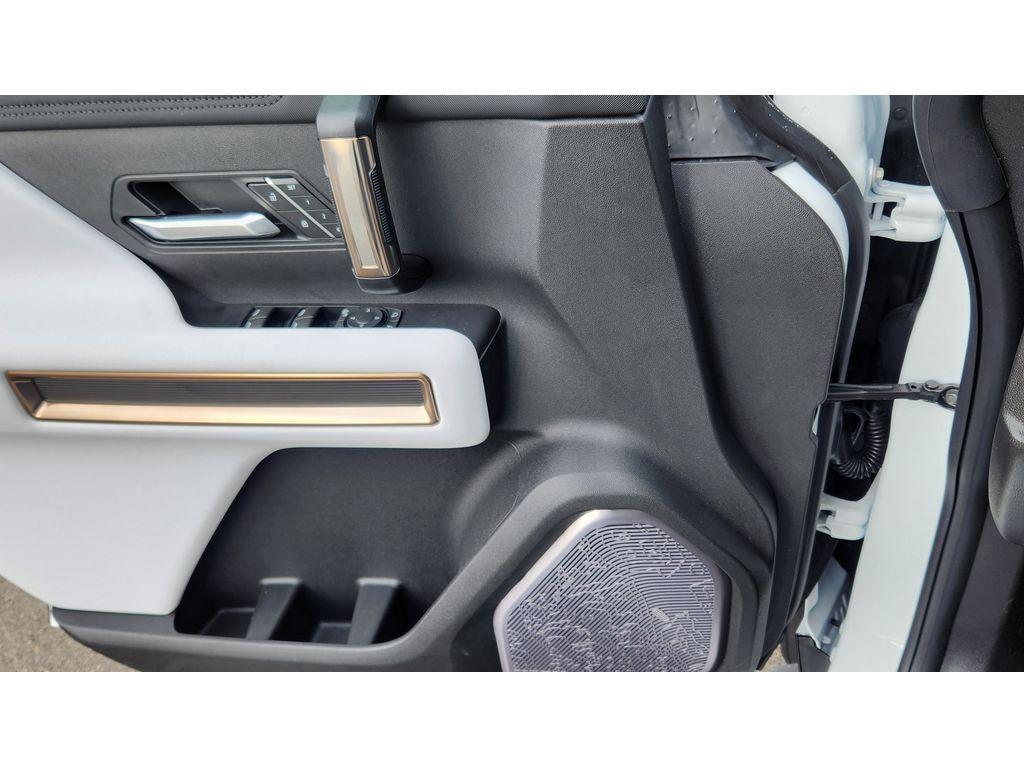 new 2025 GMC HUMMER EV Pickup car, priced at $114,571