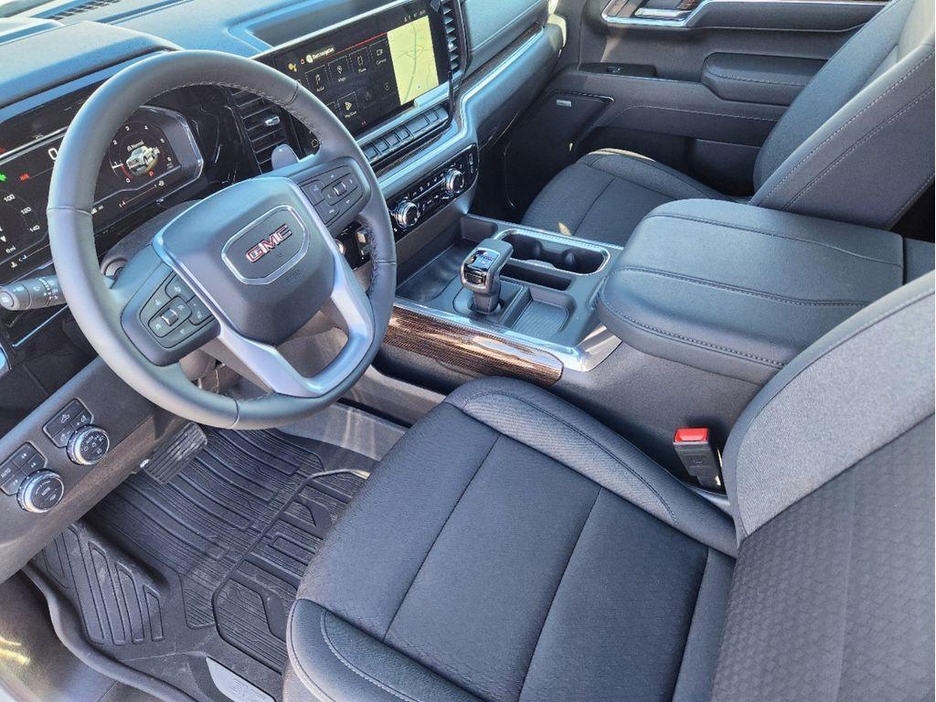 new 2025 GMC Sierra 1500 car, priced at $65,140