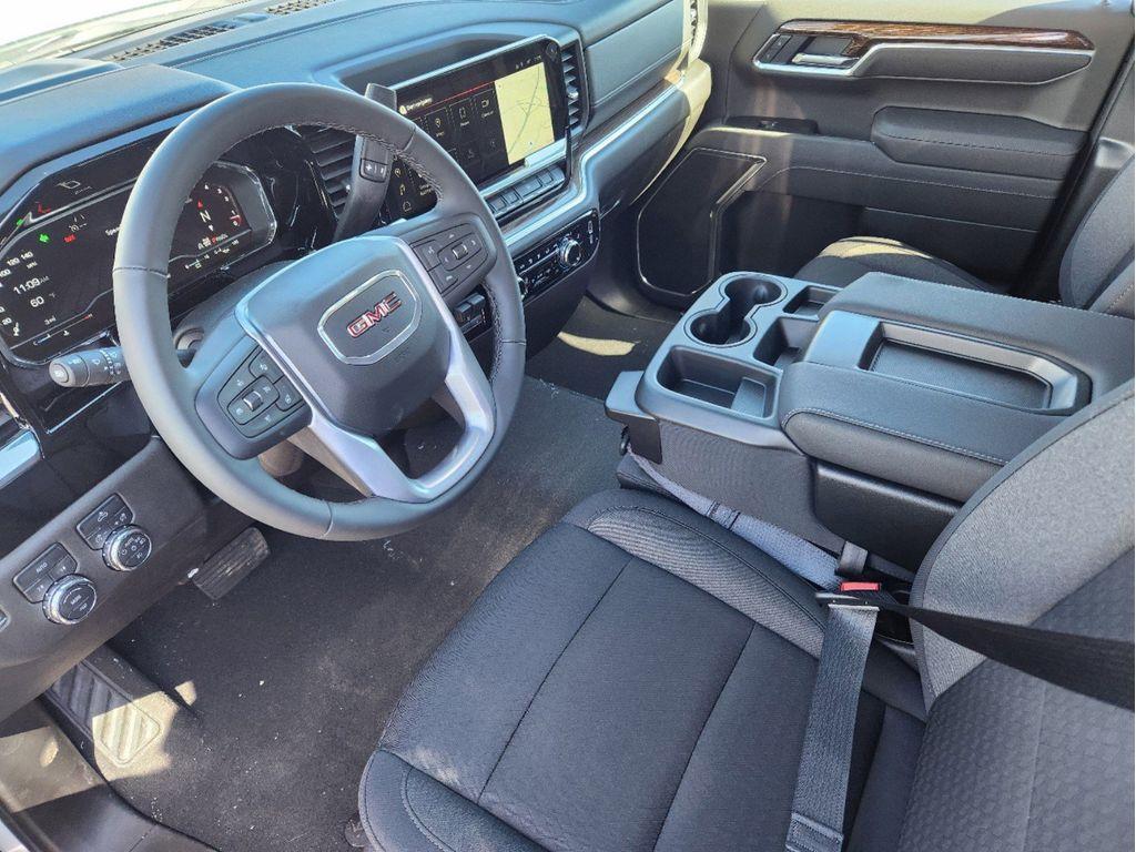 new 2025 GMC Sierra 1500 car, priced at $56,895