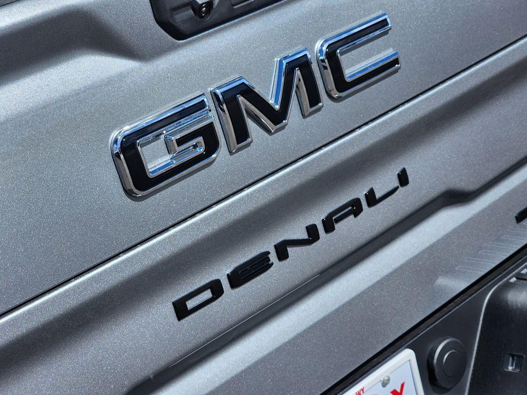 new 2026 GMC Sierra 1500 car, priced at $83,360