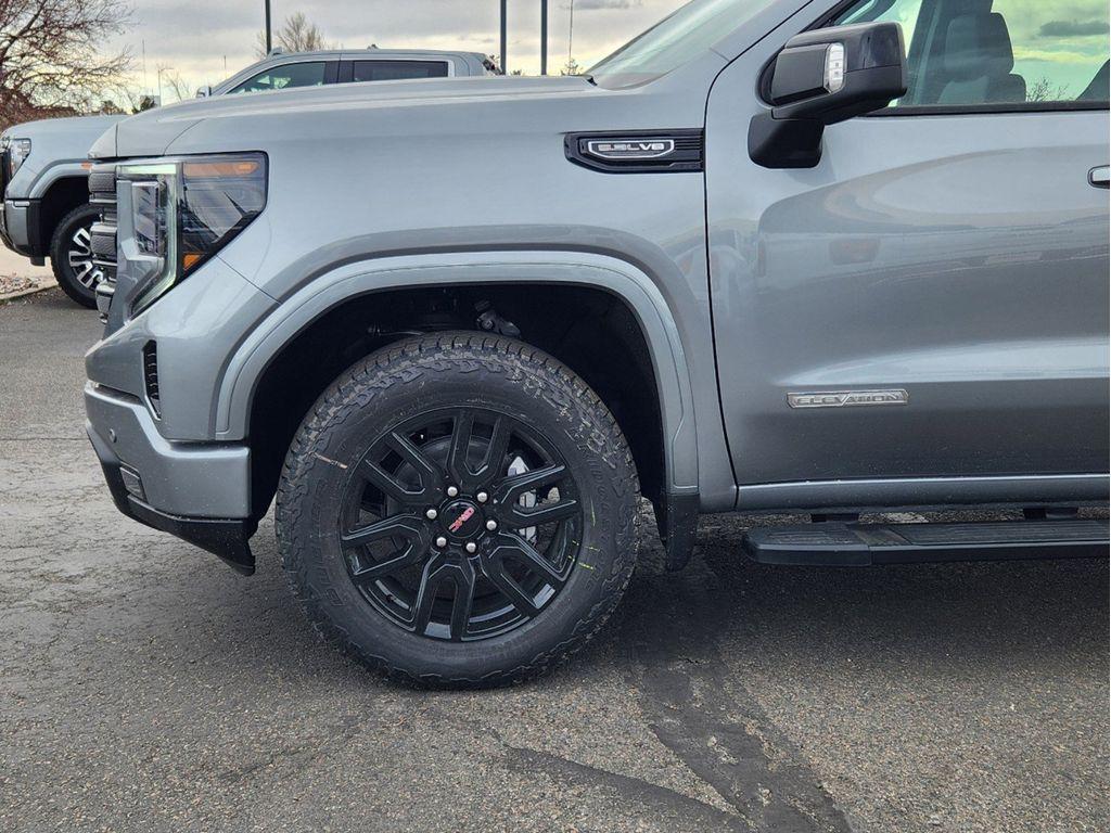 new 2025 GMC Sierra 1500 car, priced at $69,670