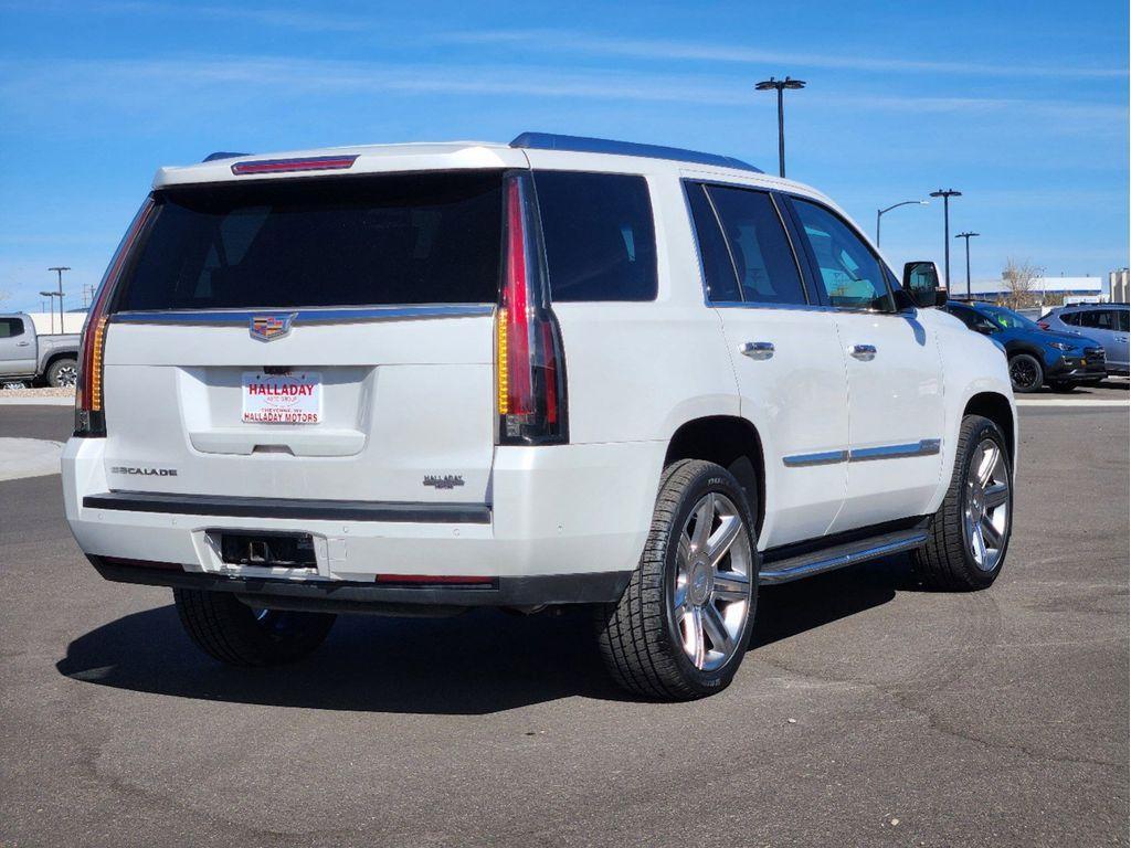 used 2020 Cadillac Escalade car, priced at $44,995