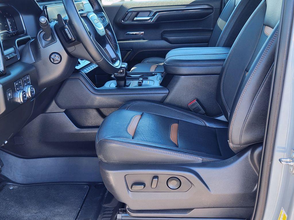 used 2024 GMC Sierra 1500 car, priced at $60,995