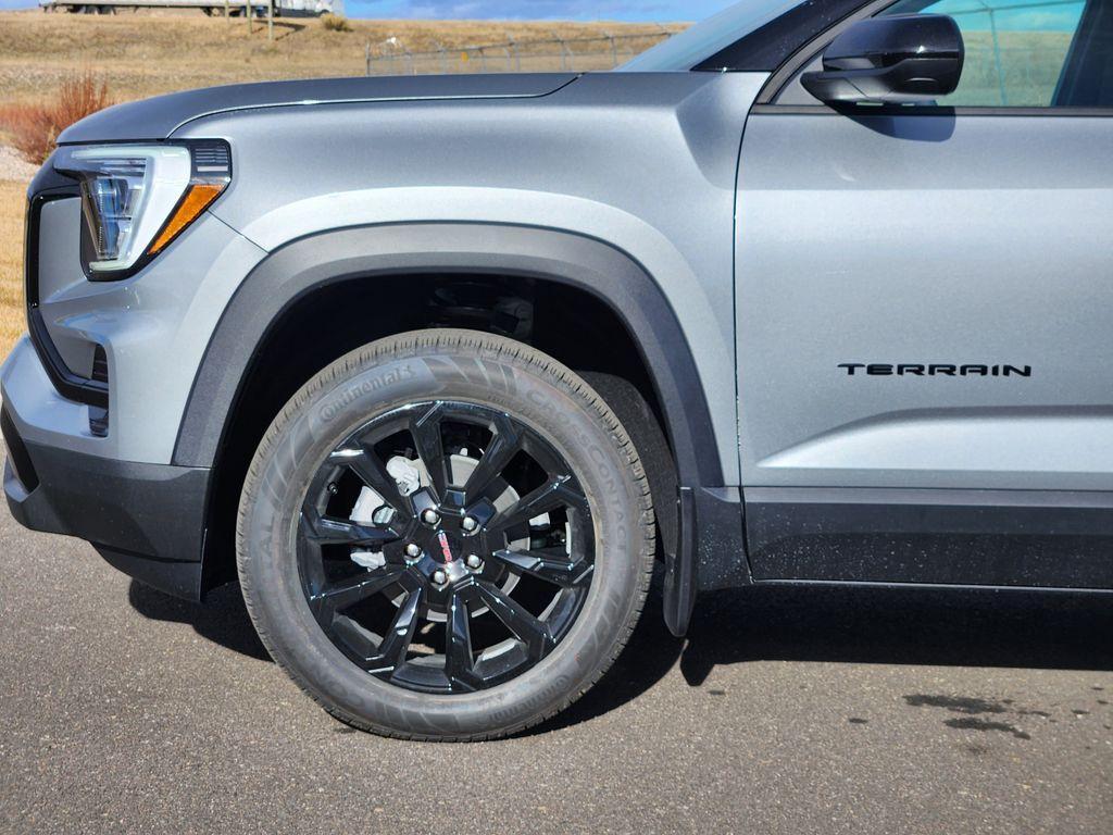 new 2026 GMC Terrain car, priced at $39,025