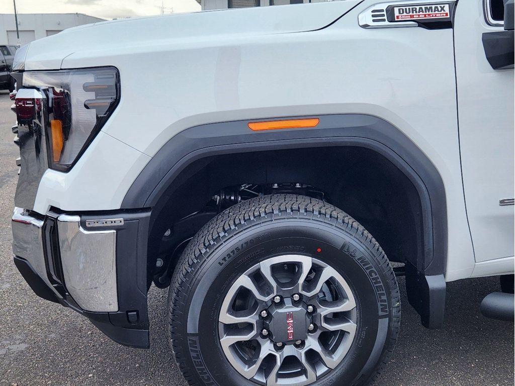 new 2025 GMC Sierra 2500 car, priced at $74,670