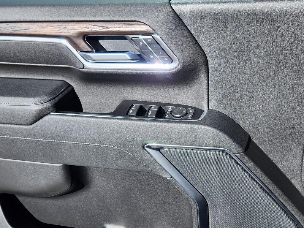 new 2026 GMC Sierra 3500 car, priced at $85,110