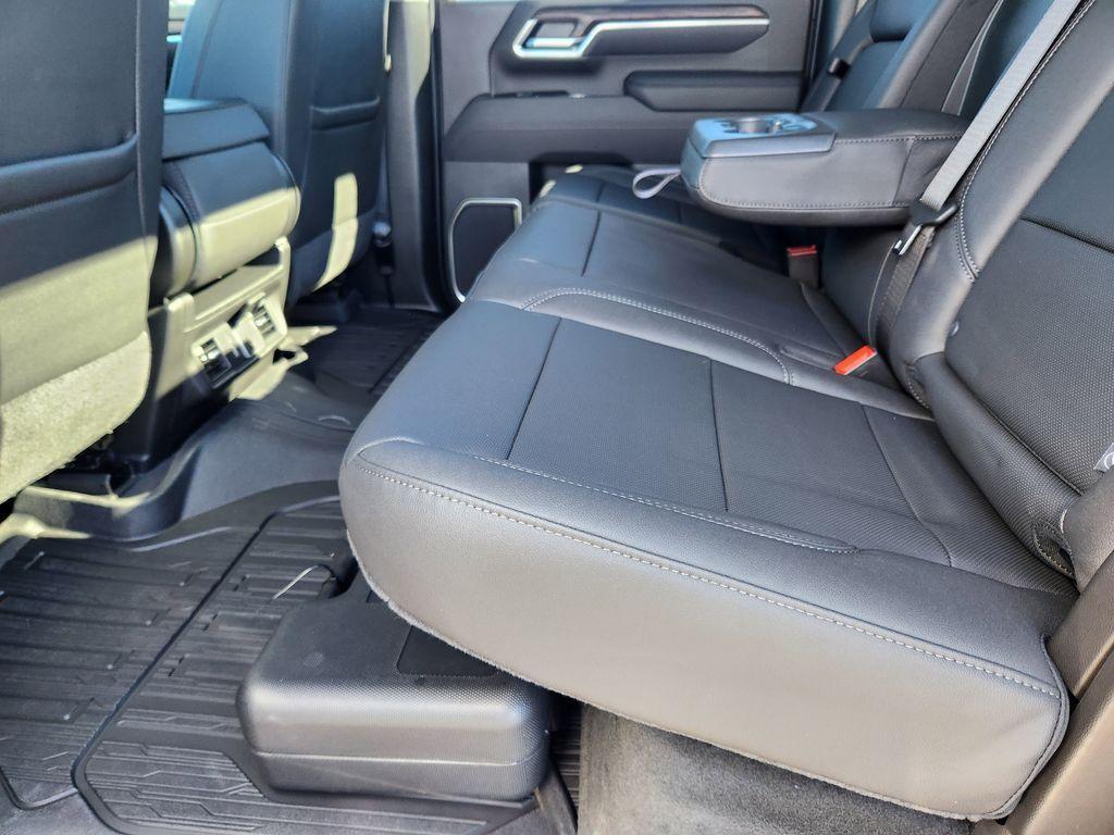 new 2026 GMC Sierra 3500 car, priced at $85,110