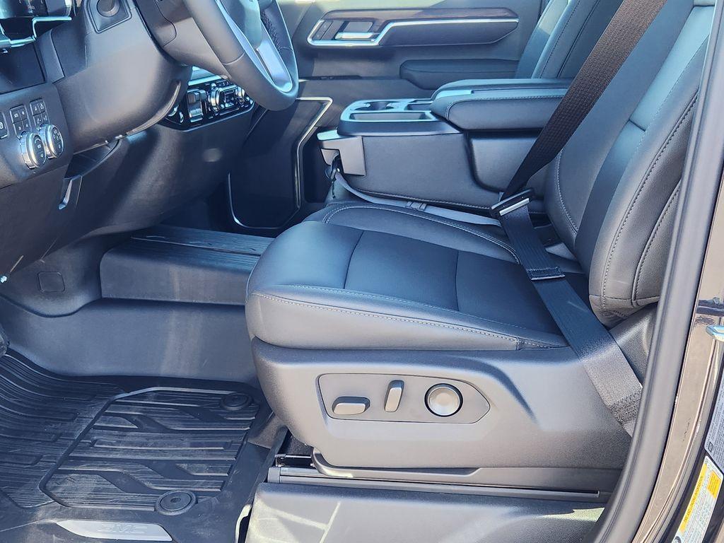 new 2026 GMC Sierra 3500 car, priced at $85,110