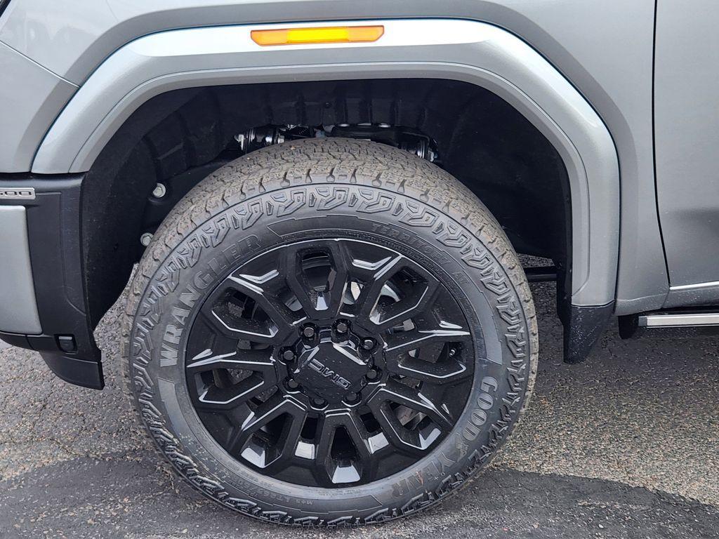 new 2026 GMC Sierra 2500 car, priced at $97,405