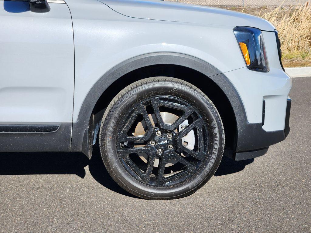 used 2024 Kia Telluride car, priced at $41,995