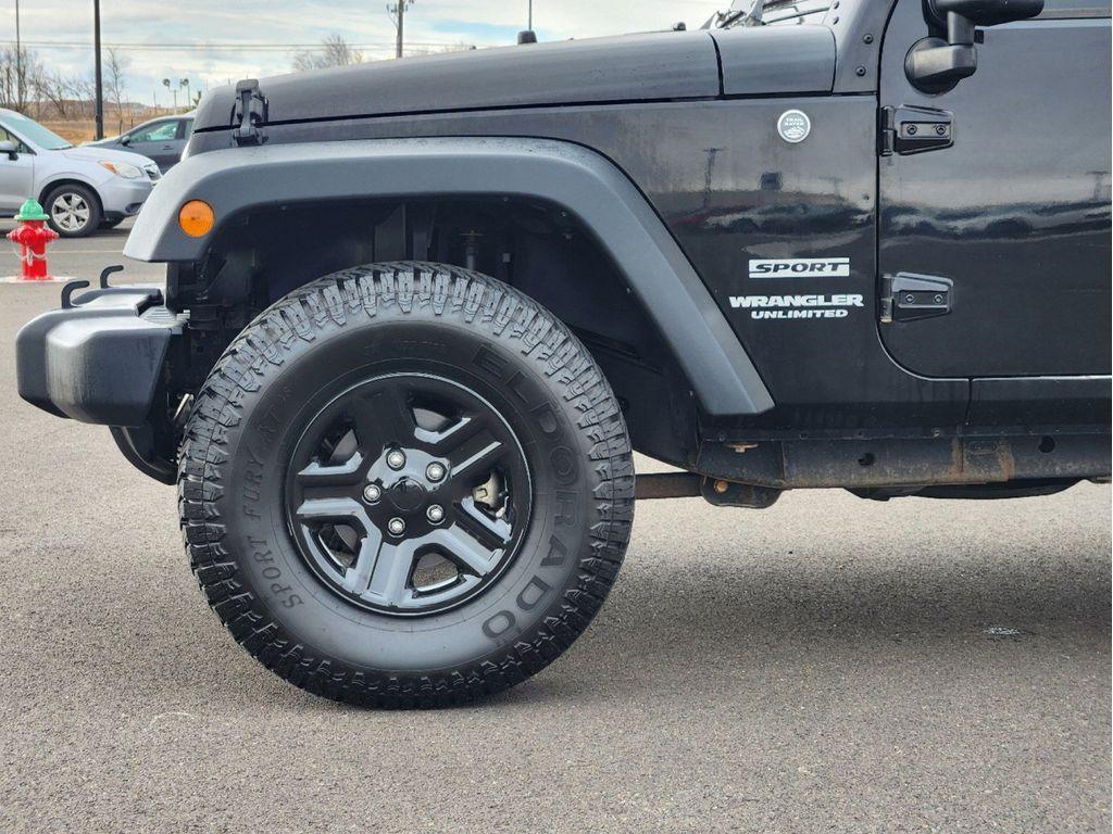 used 2014 Jeep Wrangler Unlimited car, priced at $17,995