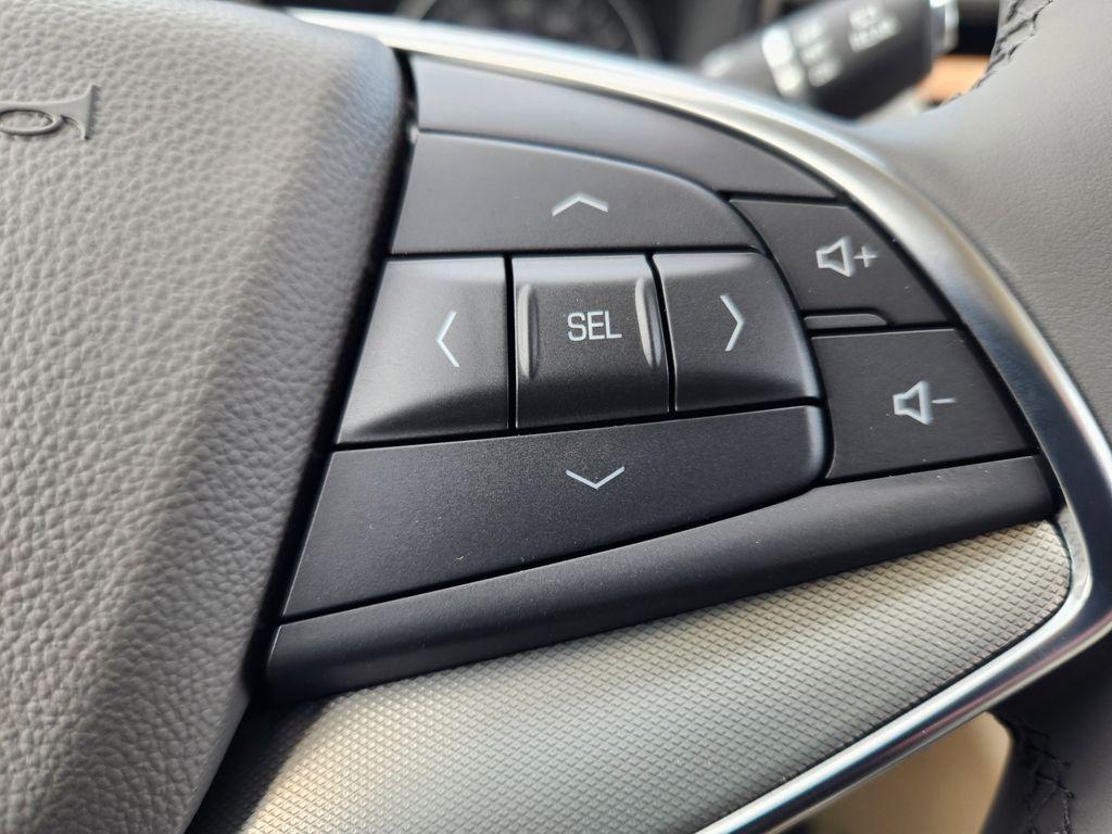 new 2025 Cadillac XT5 car, priced at $57,760