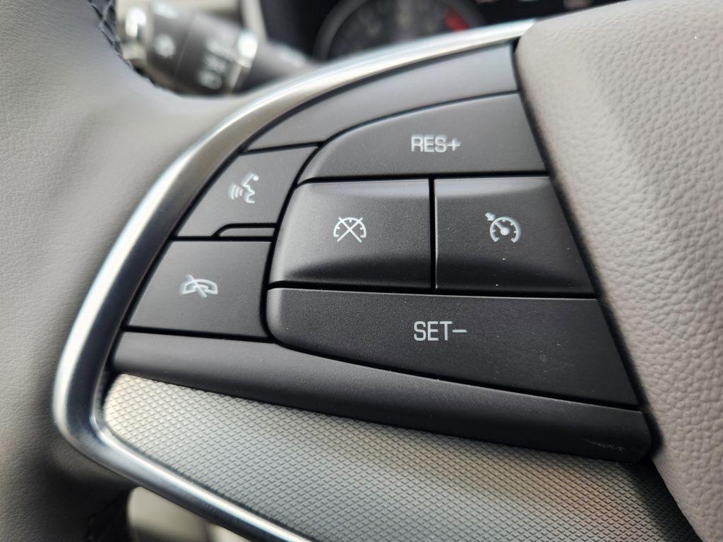 new 2025 Cadillac XT5 car, priced at $57,760