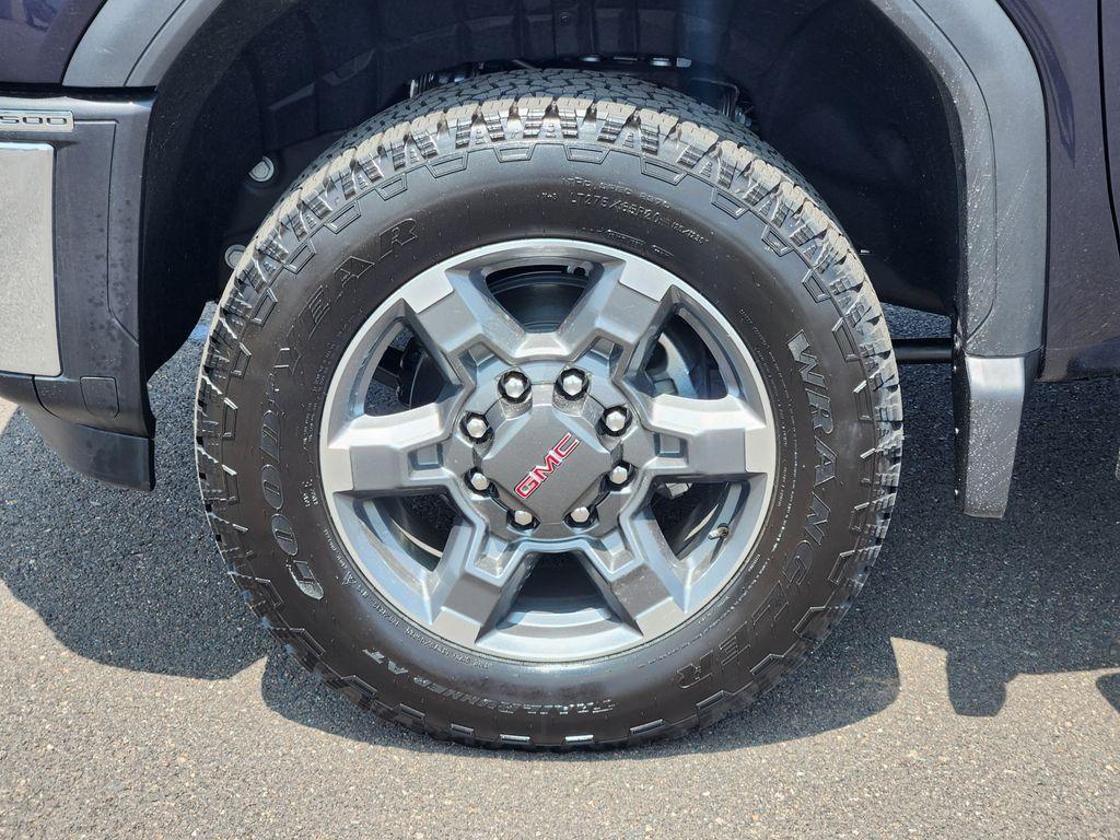 new 2025 GMC Sierra 2500 car, priced at $74,620