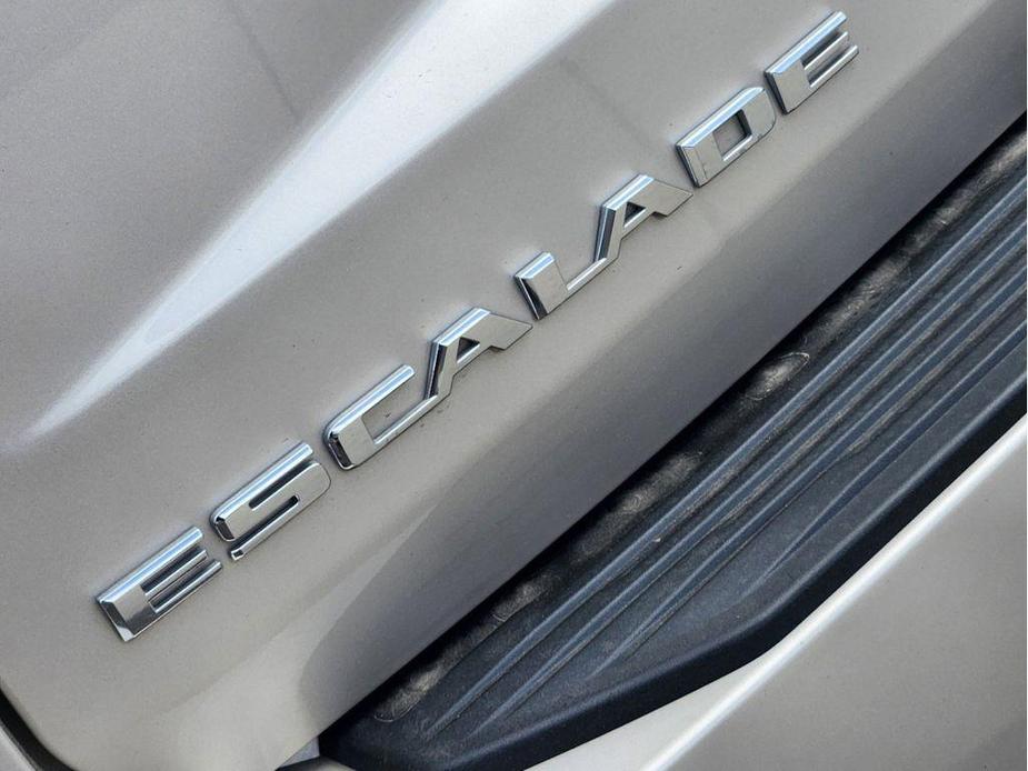 used 2021 Cadillac Escalade ESV car, priced at $87,995