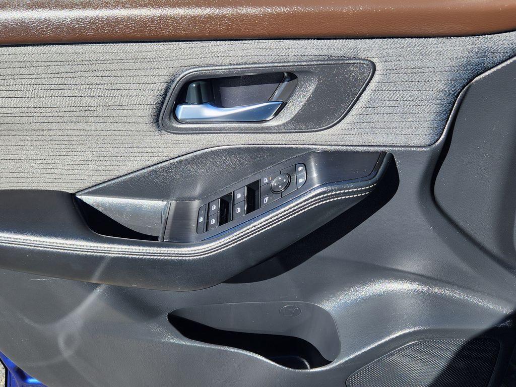 used 2023 Nissan Rogue car, priced at $23,995