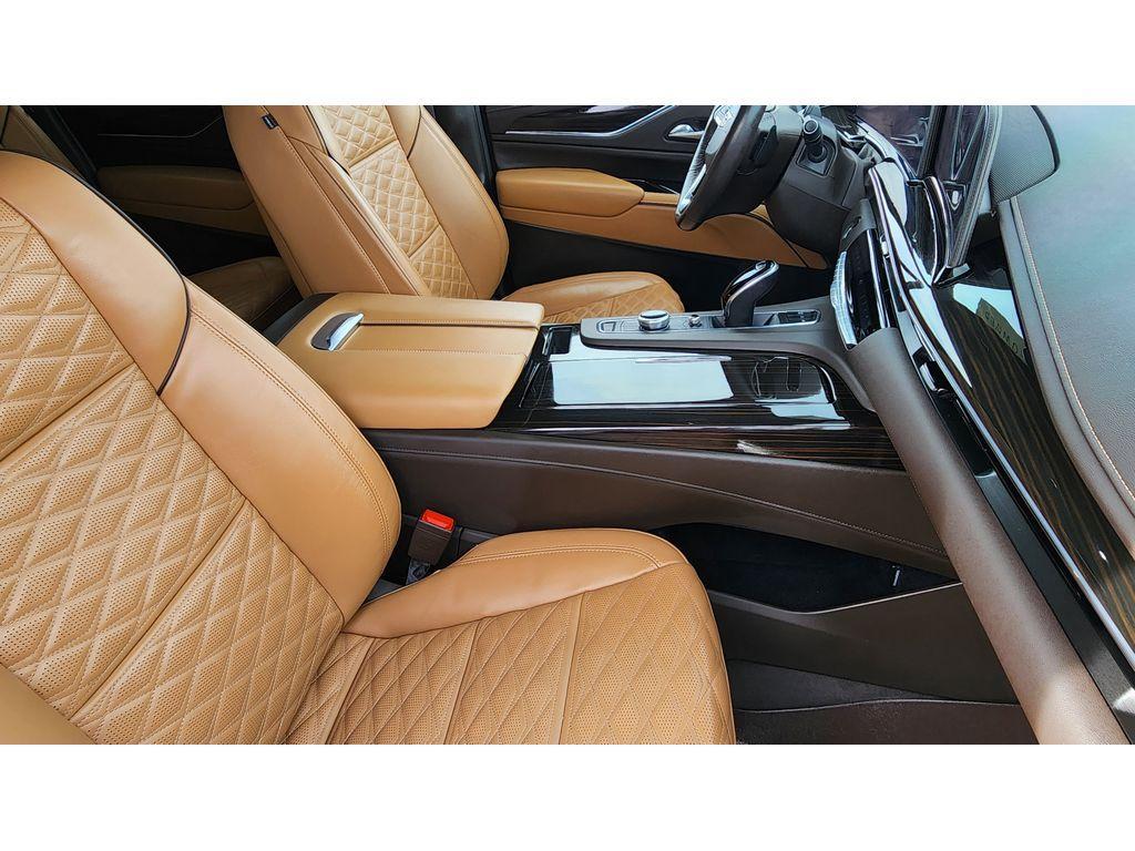 used 2023 Cadillac Escalade ESV car, priced at $80,995