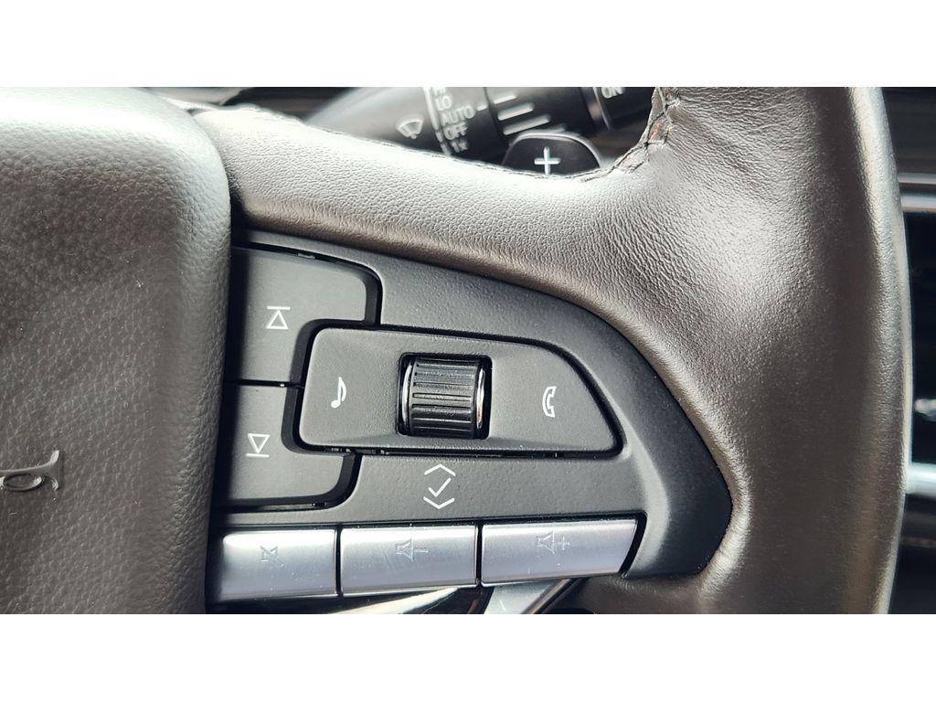 used 2023 Cadillac Escalade ESV car, priced at $80,995