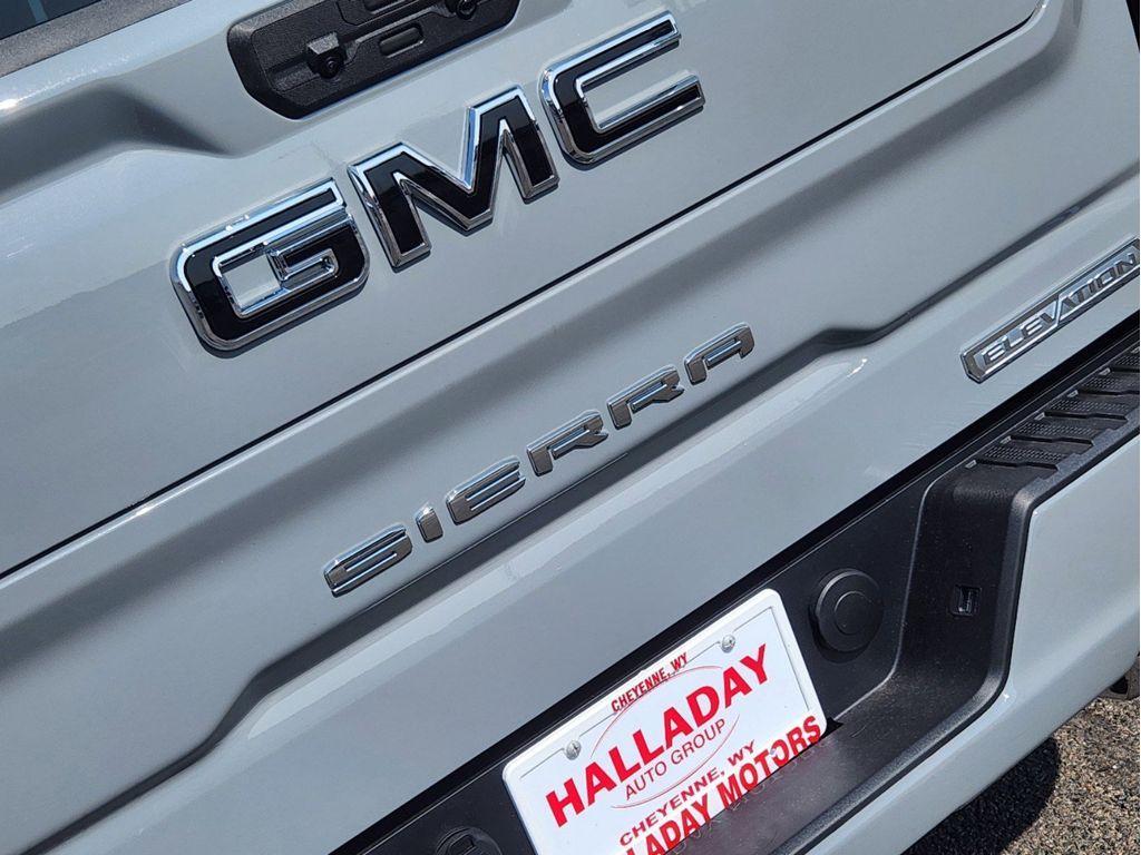 new 2024 GMC Sierra 1500 car, priced at $61,625