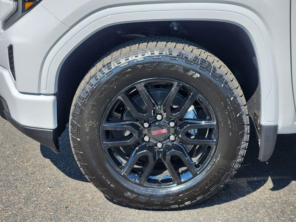 new 2026 GMC Sierra 1500 car, priced at $67,585