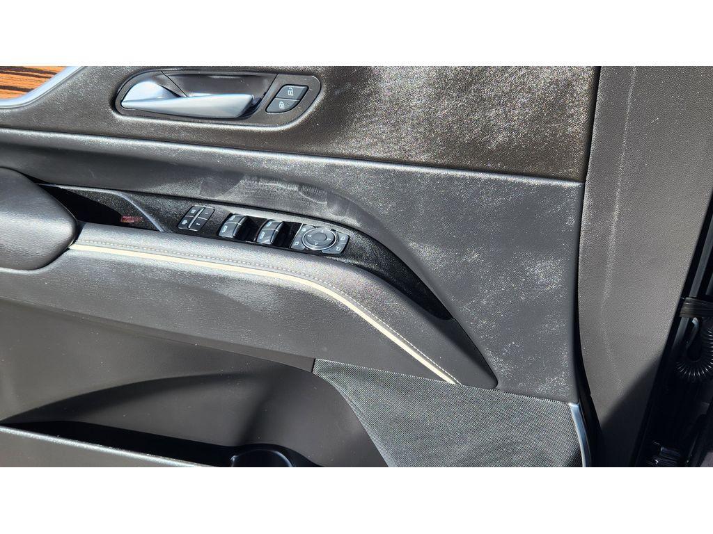 used 2024 Cadillac Escalade car, priced at $85,995