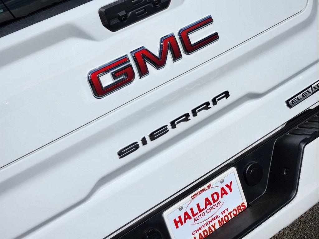 new 2024 GMC Sierra 1500 car, priced at $53,195