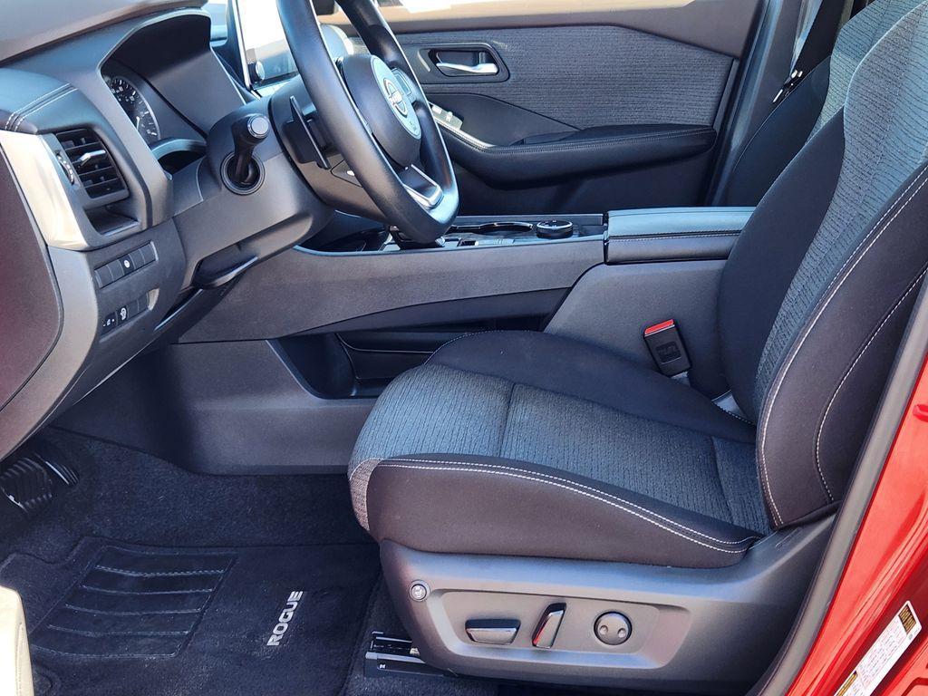 used 2023 Nissan Rogue car, priced at $23,995