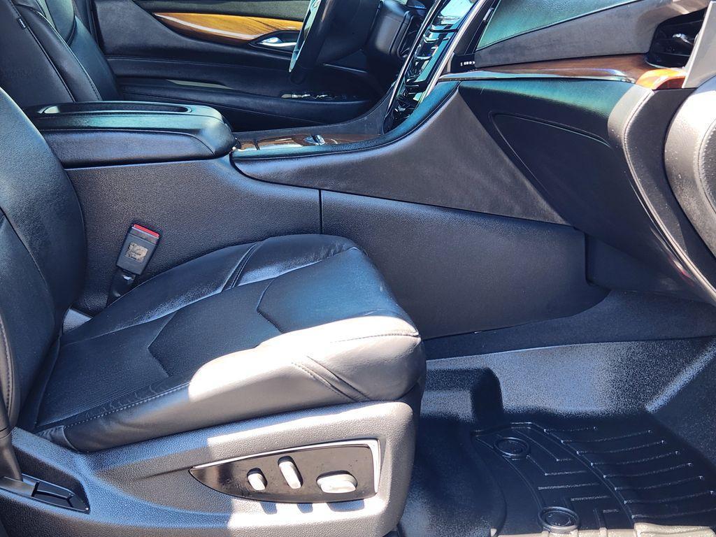 used 2016 Cadillac Escalade car, priced at $29,995
