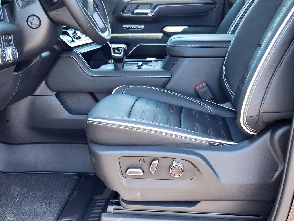 new 2025 GMC Sierra 1500 car, priced at $85,479