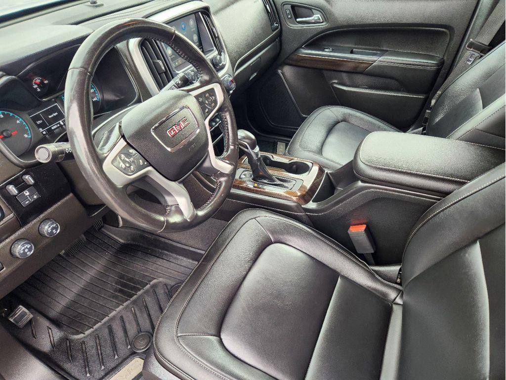 used 2022 GMC Canyon car, priced at $32,995