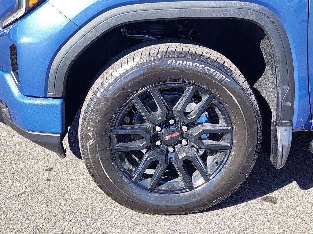 new 2026 GMC Sierra 1500 car, priced at $69,450