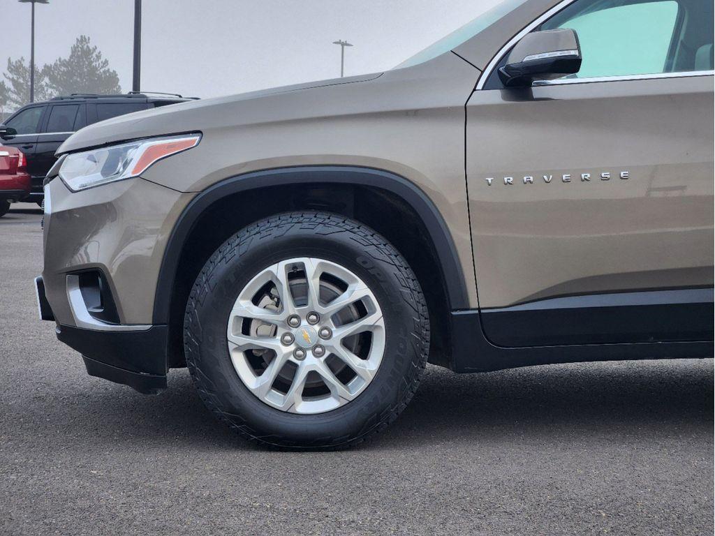 used 2020 Chevrolet Traverse car, priced at $23,995