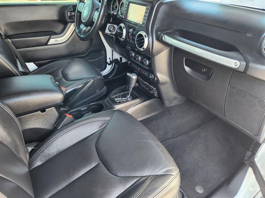 used 2015 Jeep Wrangler Unlimited car, priced at $20,995