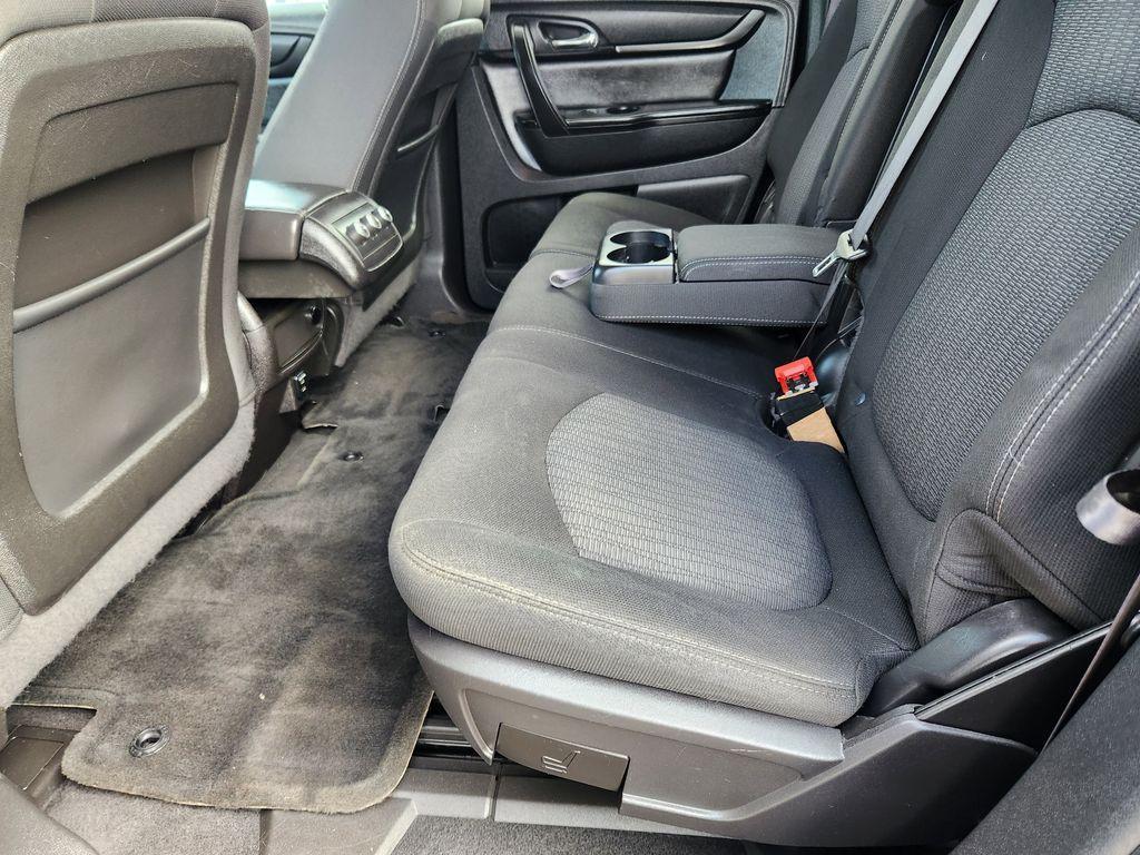 used 2015 Chevrolet Traverse car, priced at $10,249