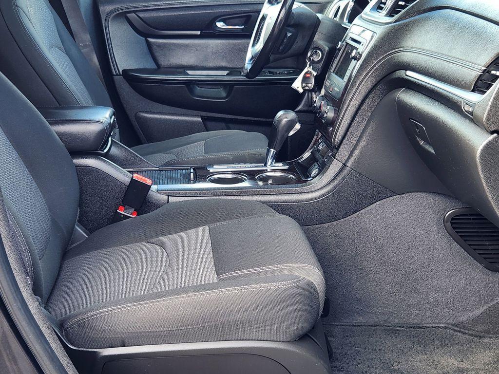 used 2015 Chevrolet Traverse car, priced at $10,249