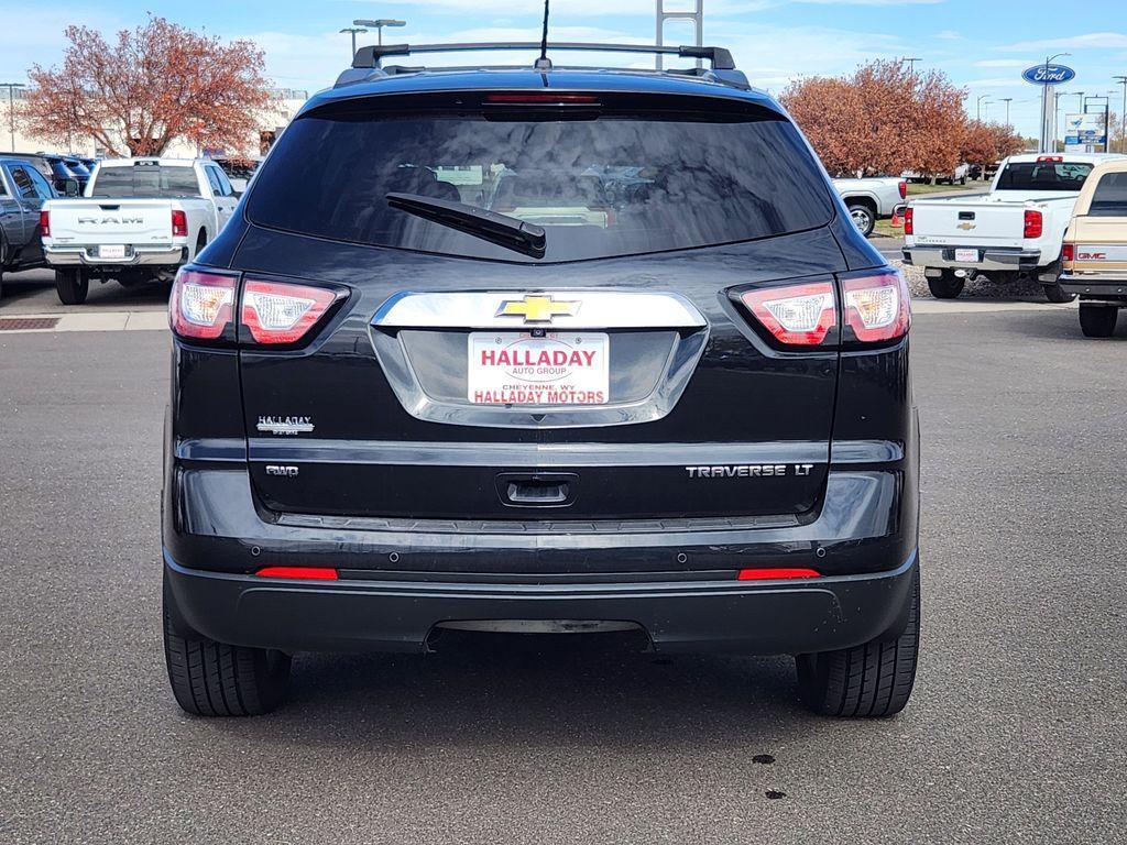 used 2015 Chevrolet Traverse car, priced at $10,249