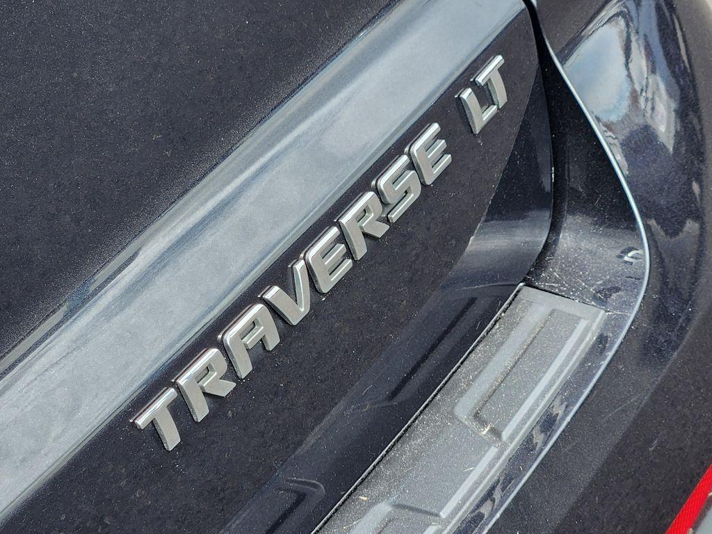 used 2015 Chevrolet Traverse car, priced at $10,249