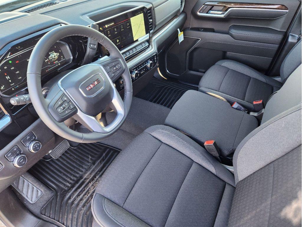 new 2025 GMC Sierra 1500 car, priced at $60,915