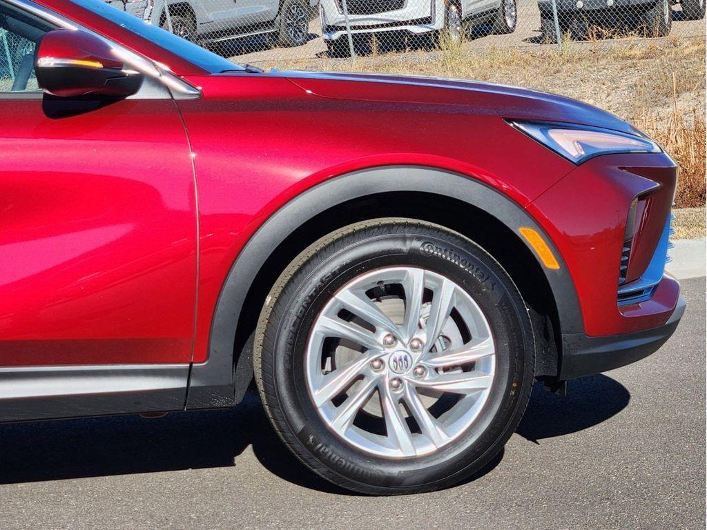 new 2025 Buick Envista car, priced at $24,290