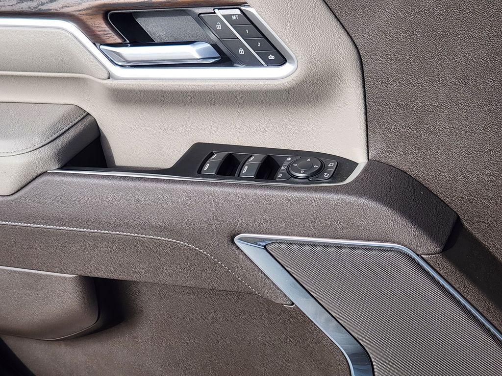 new 2026 GMC Sierra 2500 car, priced at $85,505