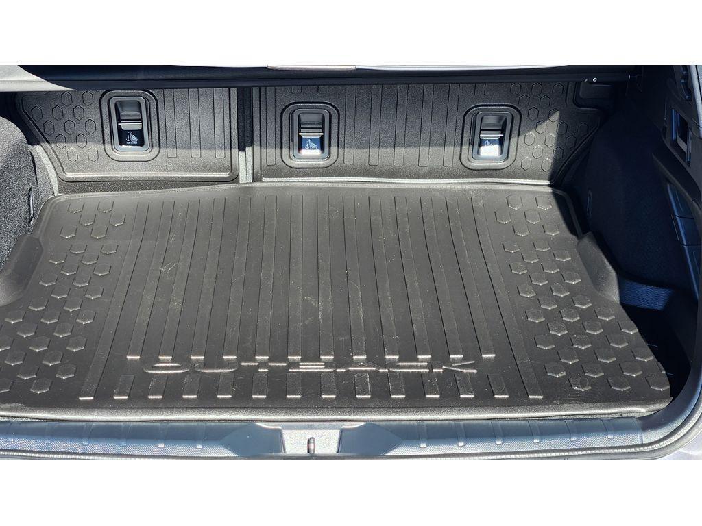 used 2024 Subaru Outback car, priced at $34,999