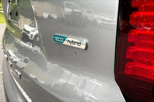 used 2022 Kia Sorento Hybrid car, priced at $28,999