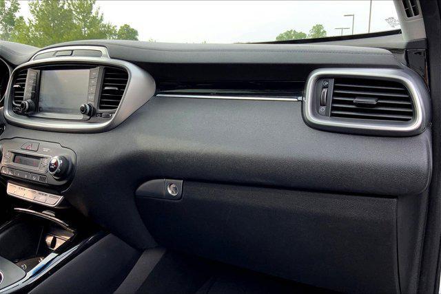used 2019 Kia Sorento car, priced at $20,999