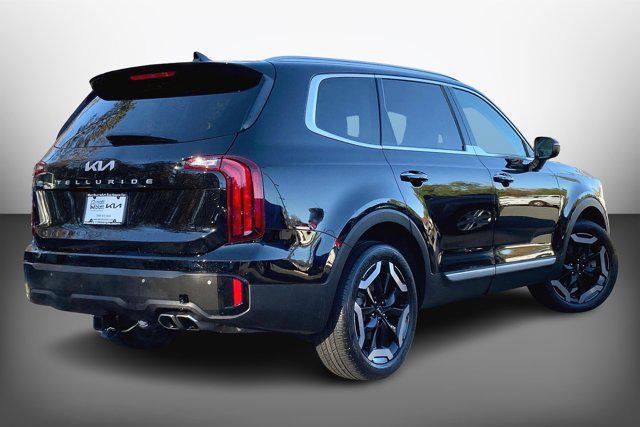 used 2023 Kia Telluride car, priced at $32,999