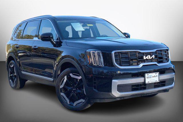 used 2023 Kia Telluride car, priced at $32,999