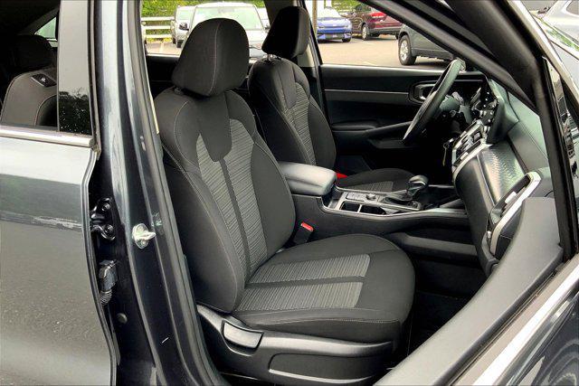 used 2022 Kia Sorento car, priced at $26,999
