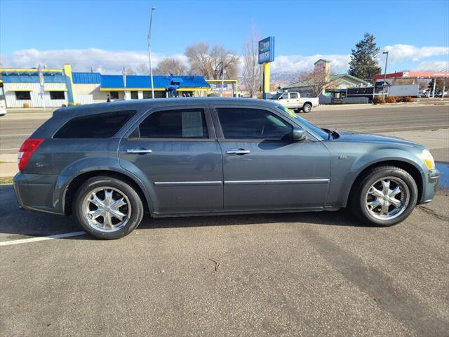 used 2006 Dodge Magnum car, priced at $6,999