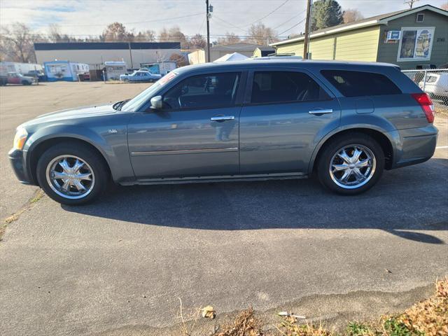 used 2006 Dodge Magnum car, priced at $6,999